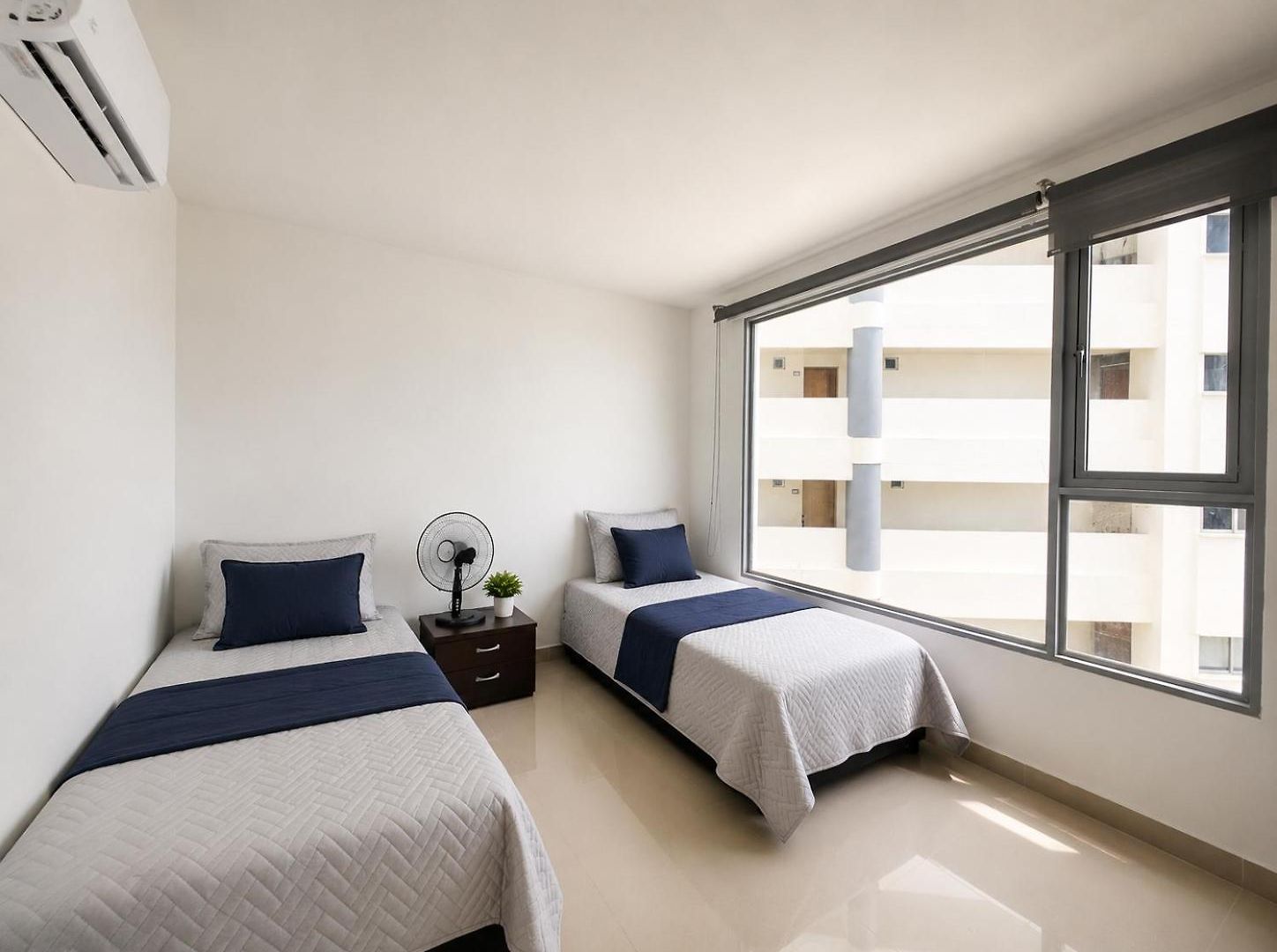 Oceanfront 2br With Balcony Near Walled Apartamento Cartagena