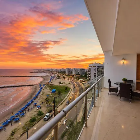 Oceanfront 2br With Balcony Near Walled