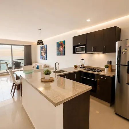 Apartamento Oceanfront 2br With Balcony Near Walled Cartagena